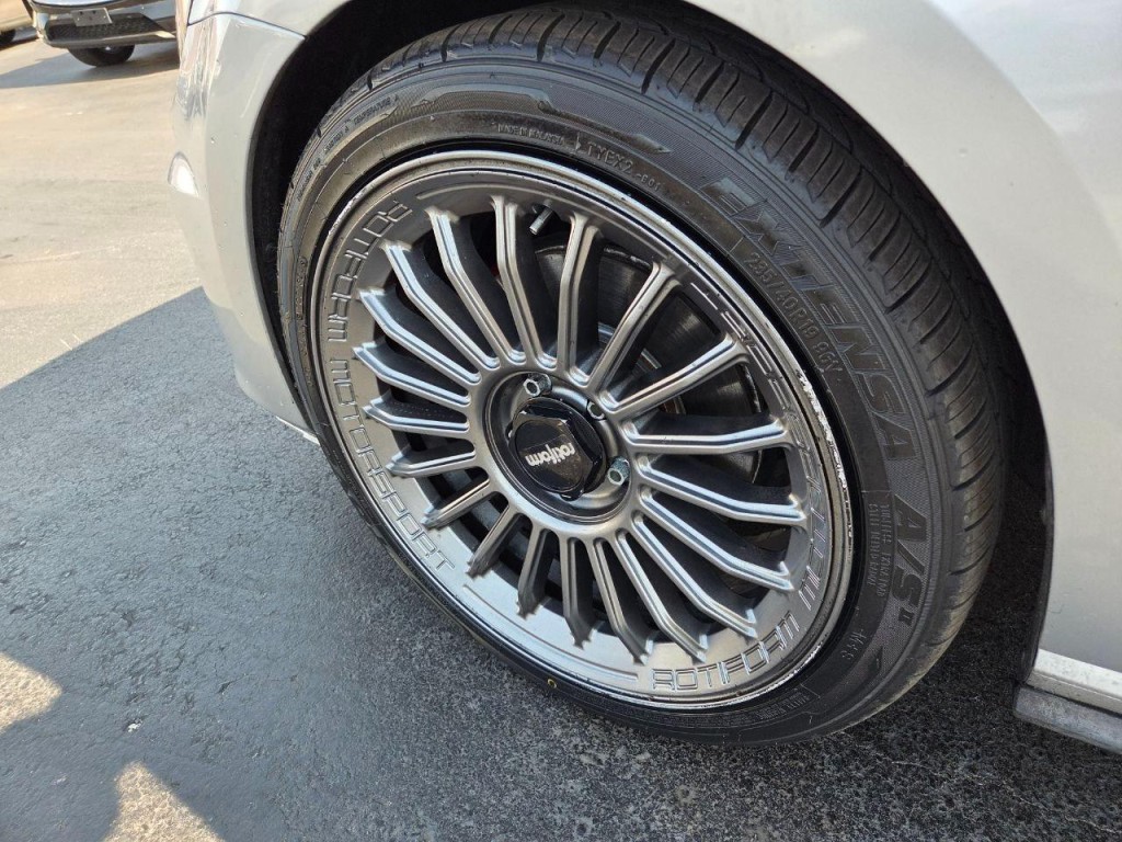 2017 Volkswagen GTI Image 11