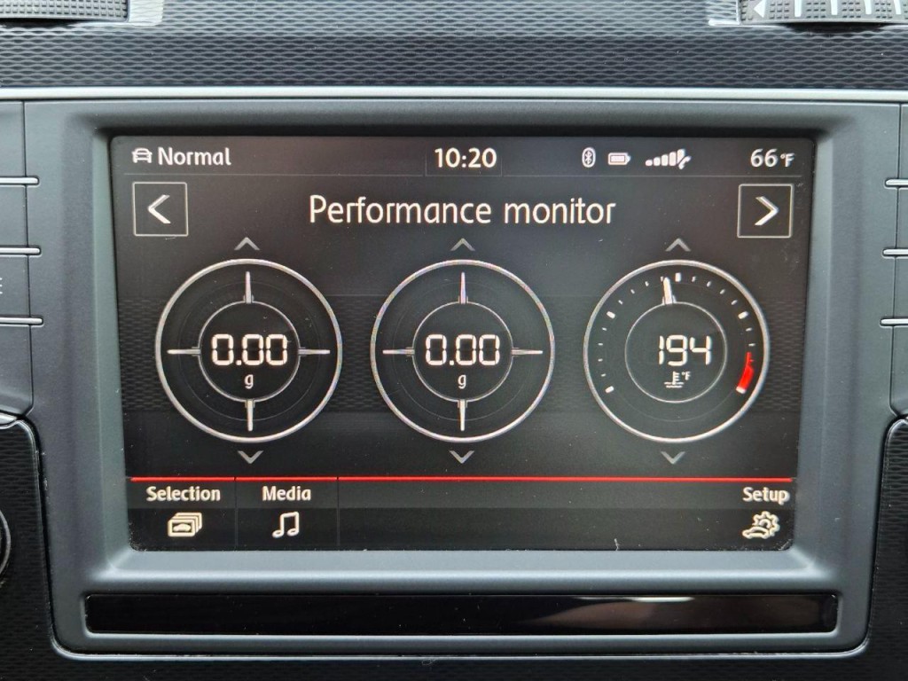 2017 Volkswagen GTI Image 29