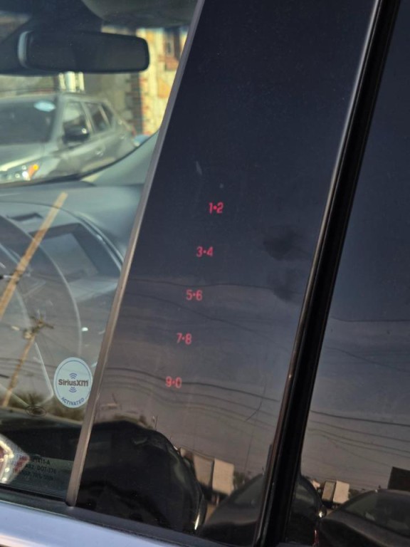 2019 Ford Edge Image 11