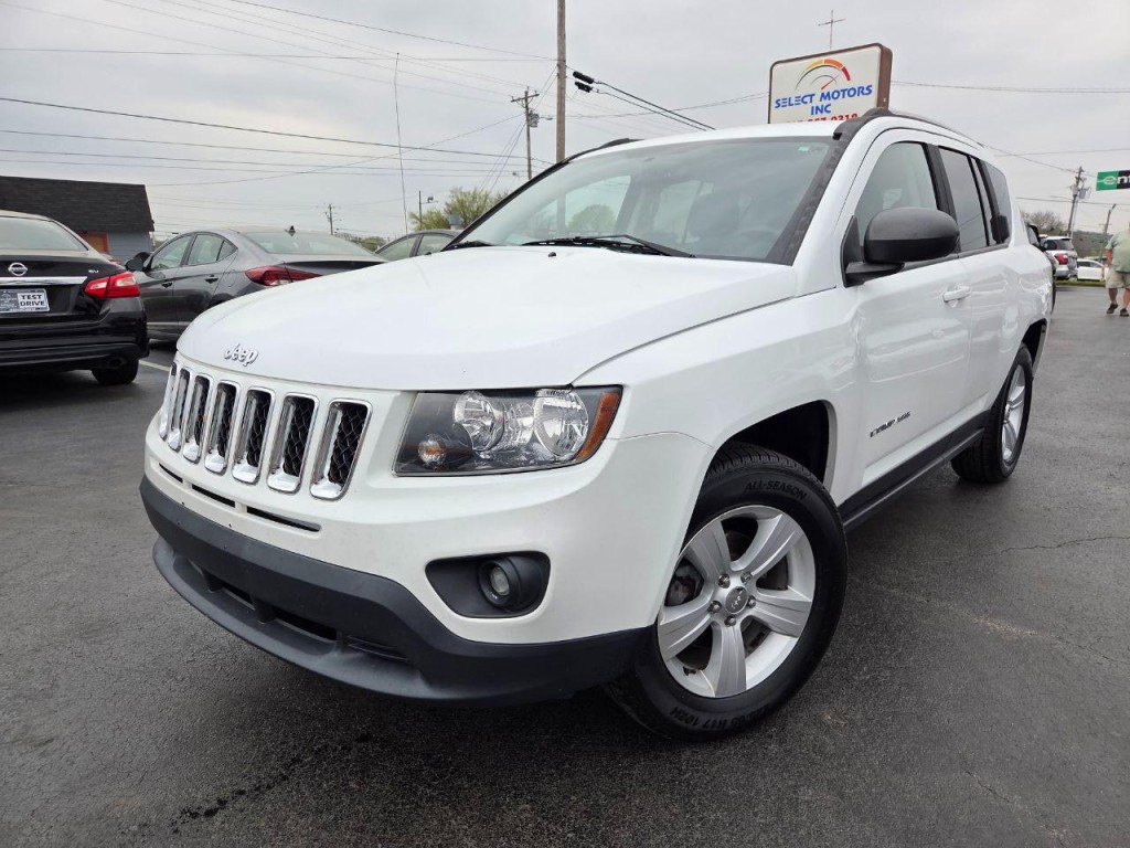 2017 Jeep Compass Image 2