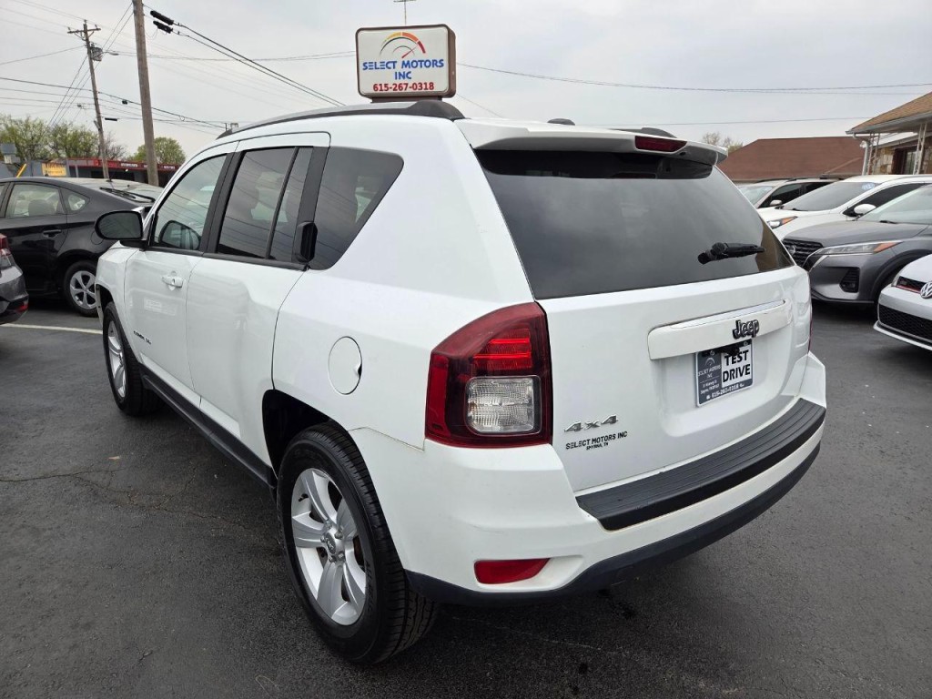 2017 Jeep Compass Image 4