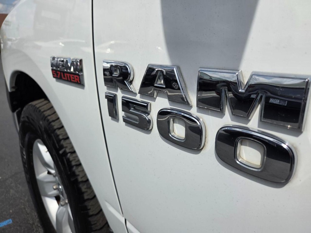 2014 RAM 1500 Image 10