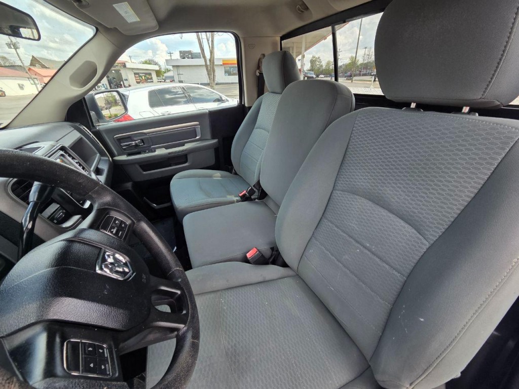 2014 RAM 1500 Image 12