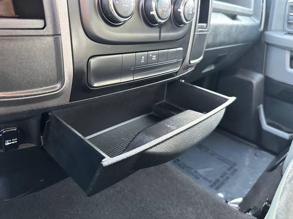 2014 RAM 1500 Image 26