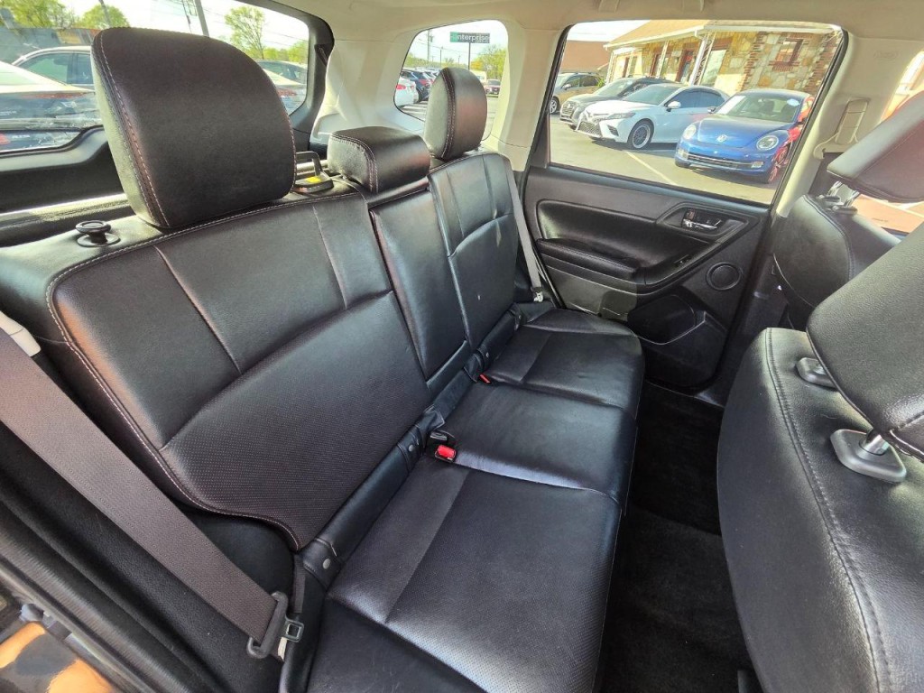 2015 Subaru Forester Image 18