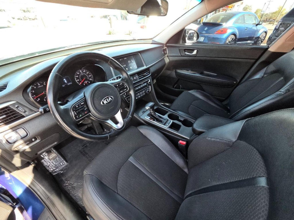 2018 Kia Optima Image 10