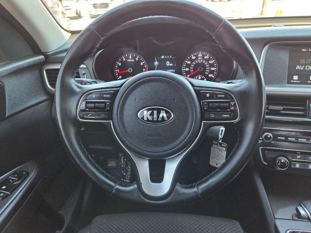 2018 Kia Optima Image 24
