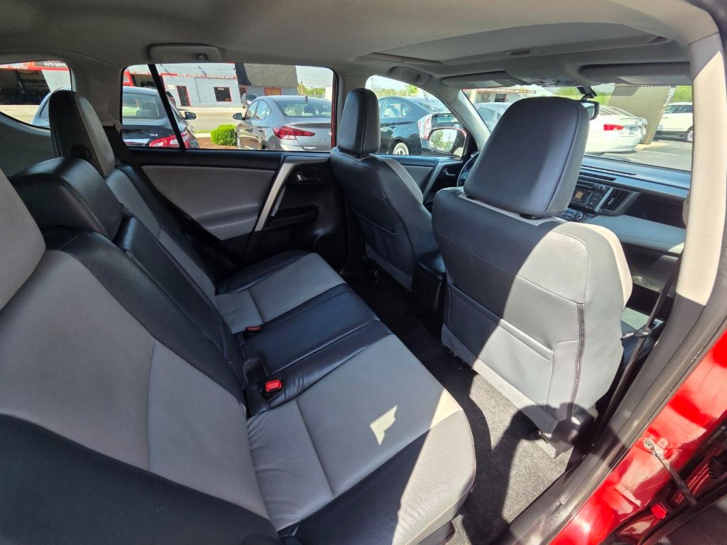 2014 Toyota Rav4 Image 16