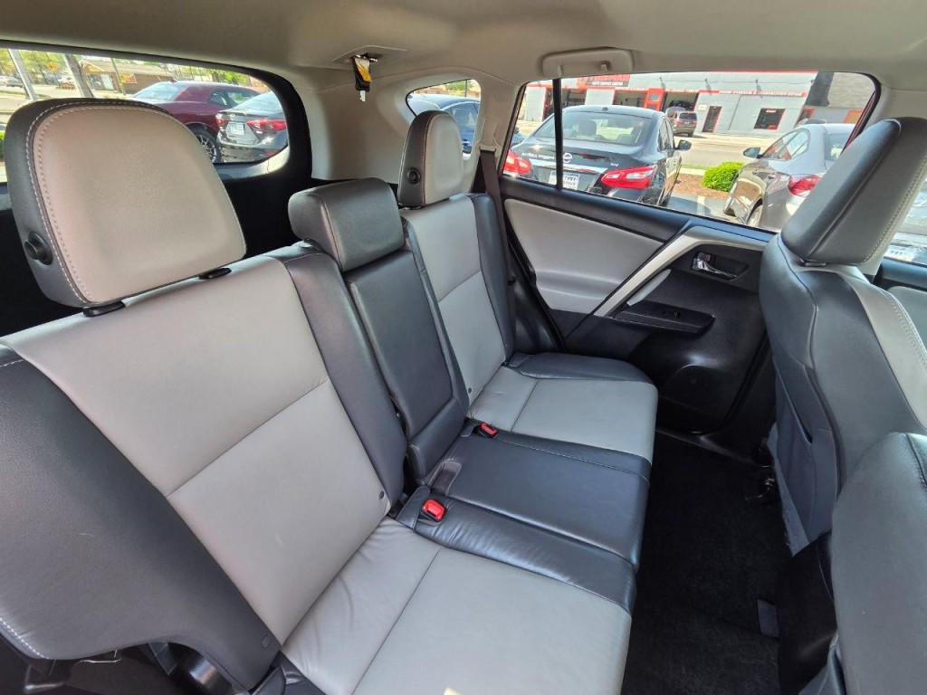 2014 Toyota Rav4 Image 17