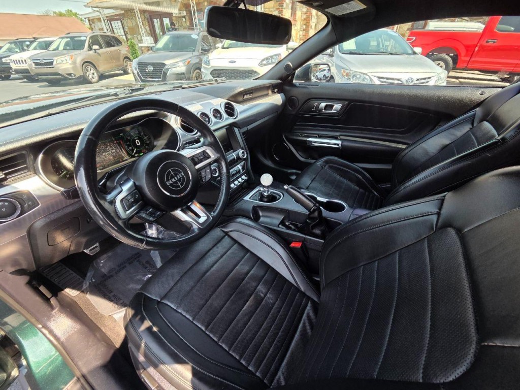 2019 Ford Mustang Image 11