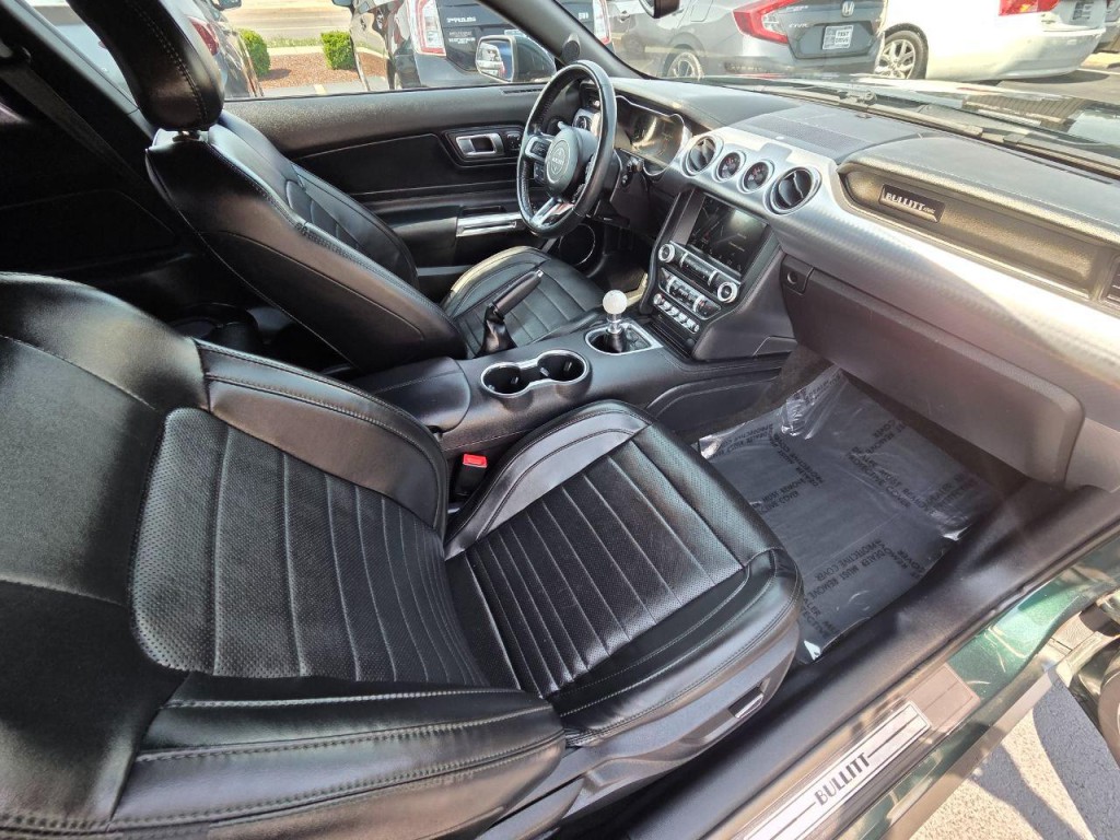 2019 Ford Mustang Image 14