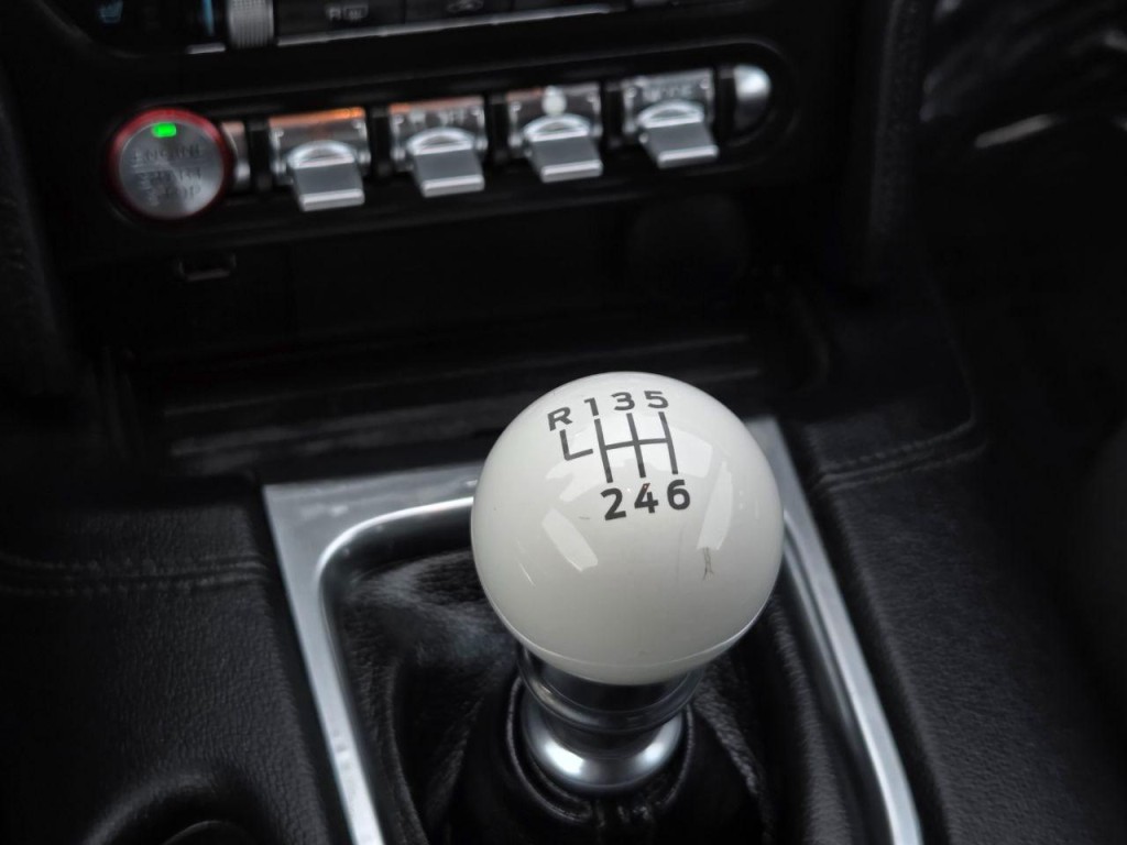 2019 Ford Mustang Image 22