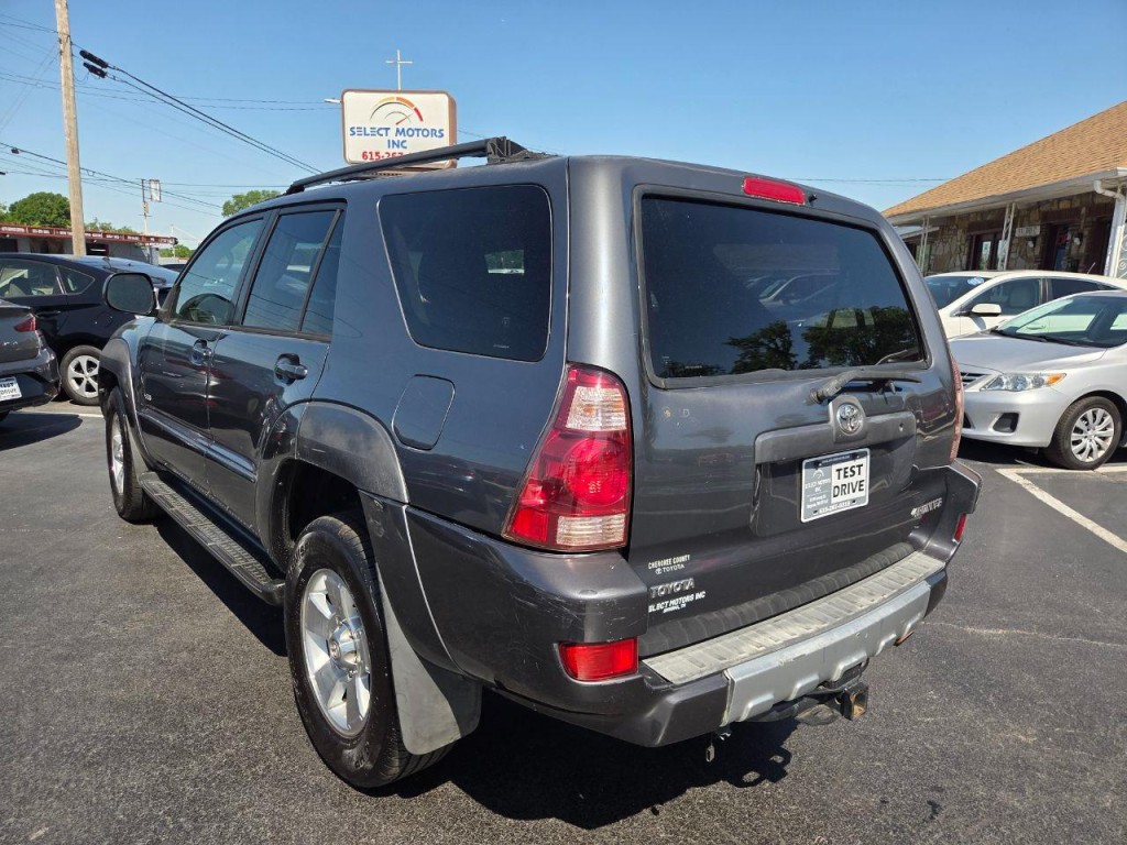 2004 Toyota 4Runner Image 4