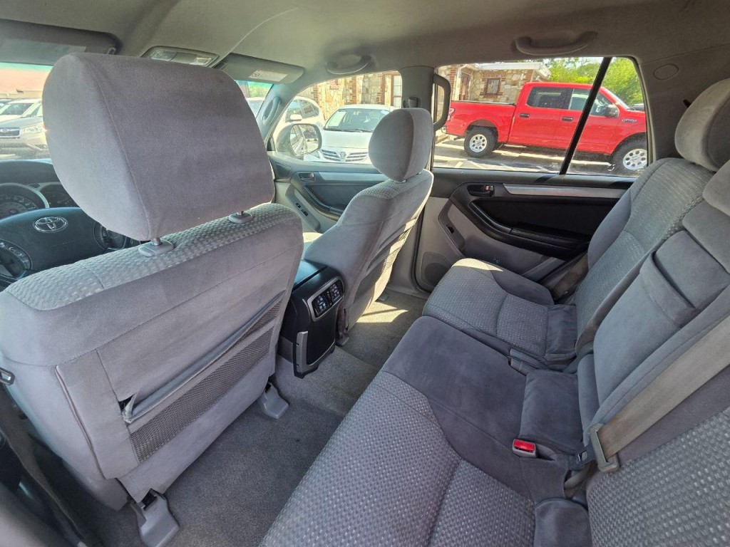 2004 Toyota 4Runner Image 15