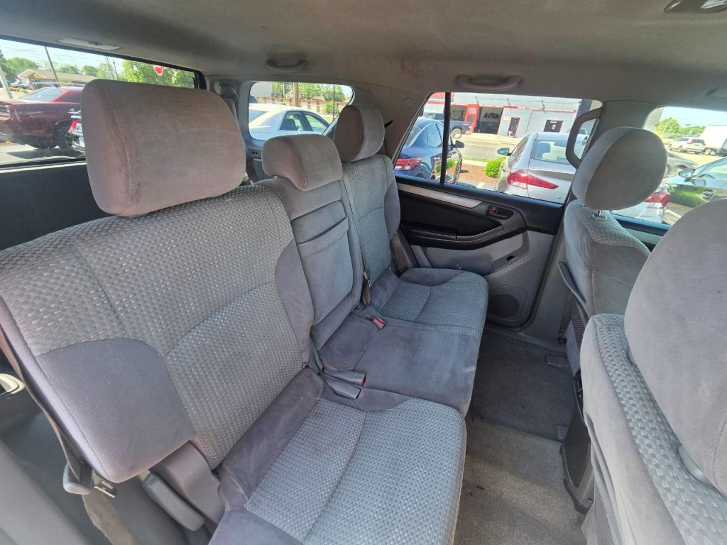2004 Toyota 4Runner Image 18