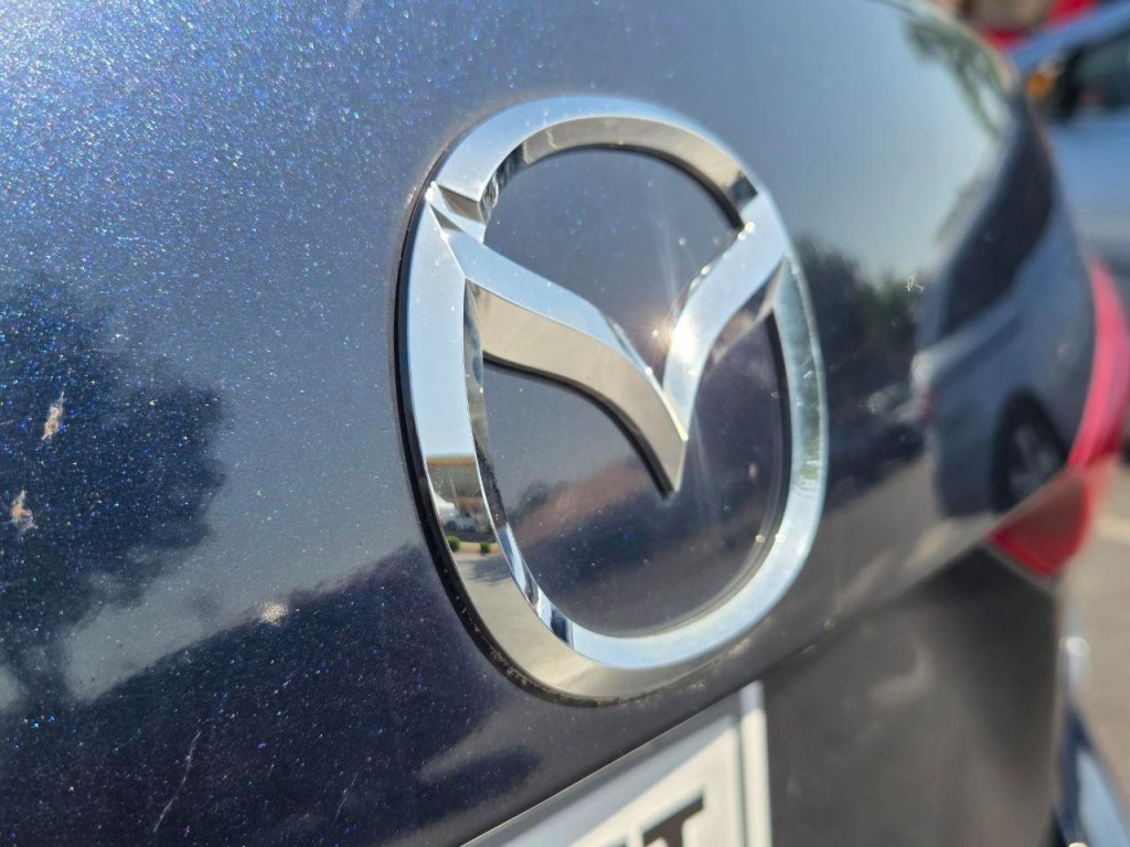 2014 Mazda Mazda3 Image 8