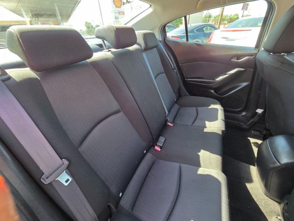 2014 Mazda Mazda3 Image 17