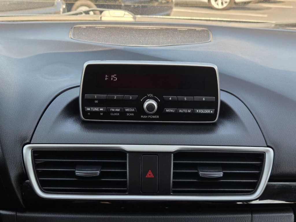 2014 Mazda Mazda3 Image 23
