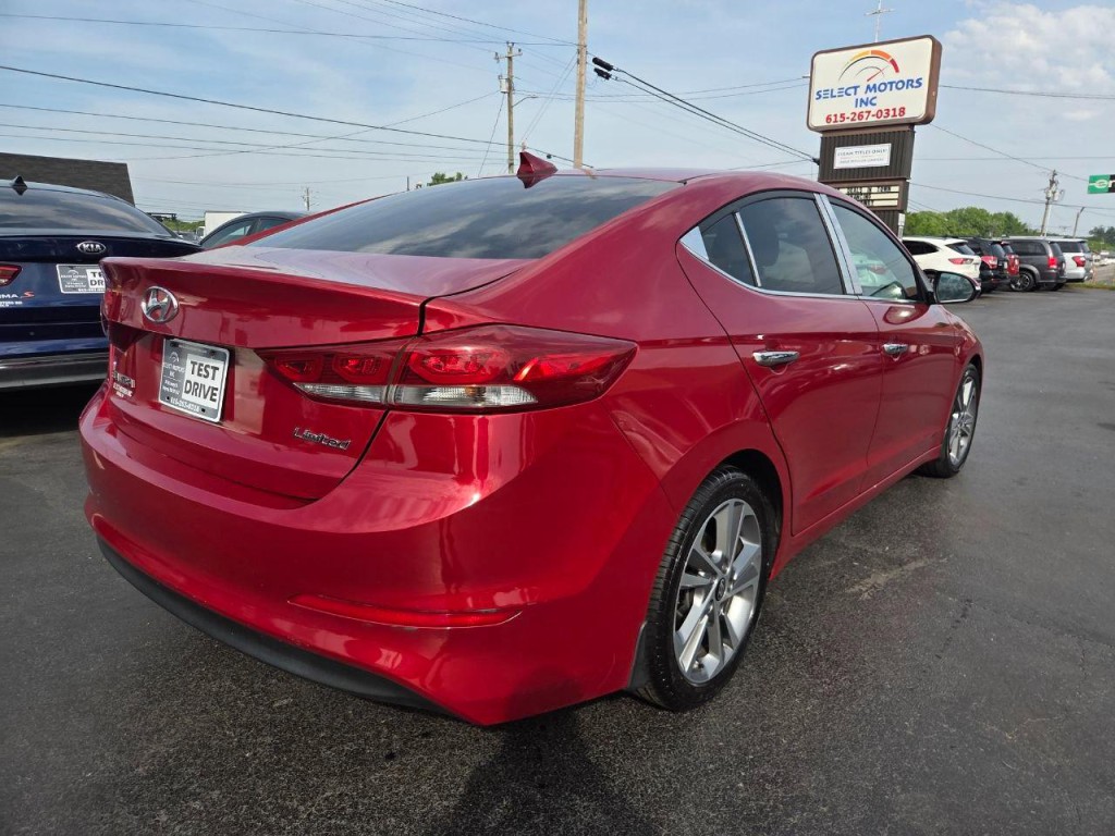 2017 Hyundai Elantra Image 5