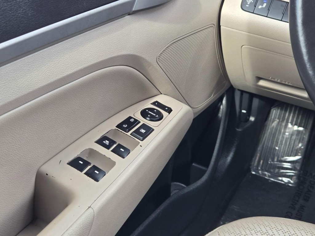 2017 Hyundai Elantra Image 27