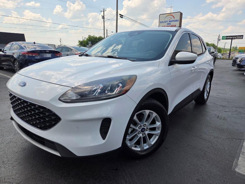 2021 Ford Escape Image 2