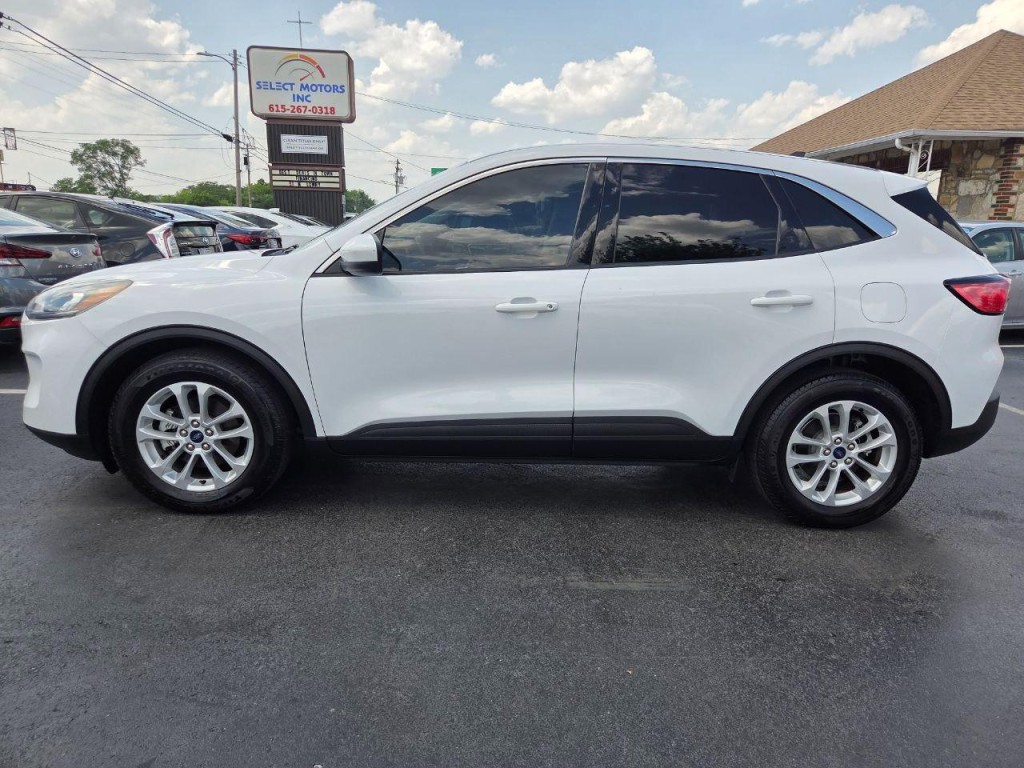 2021 Ford Escape Image 3
