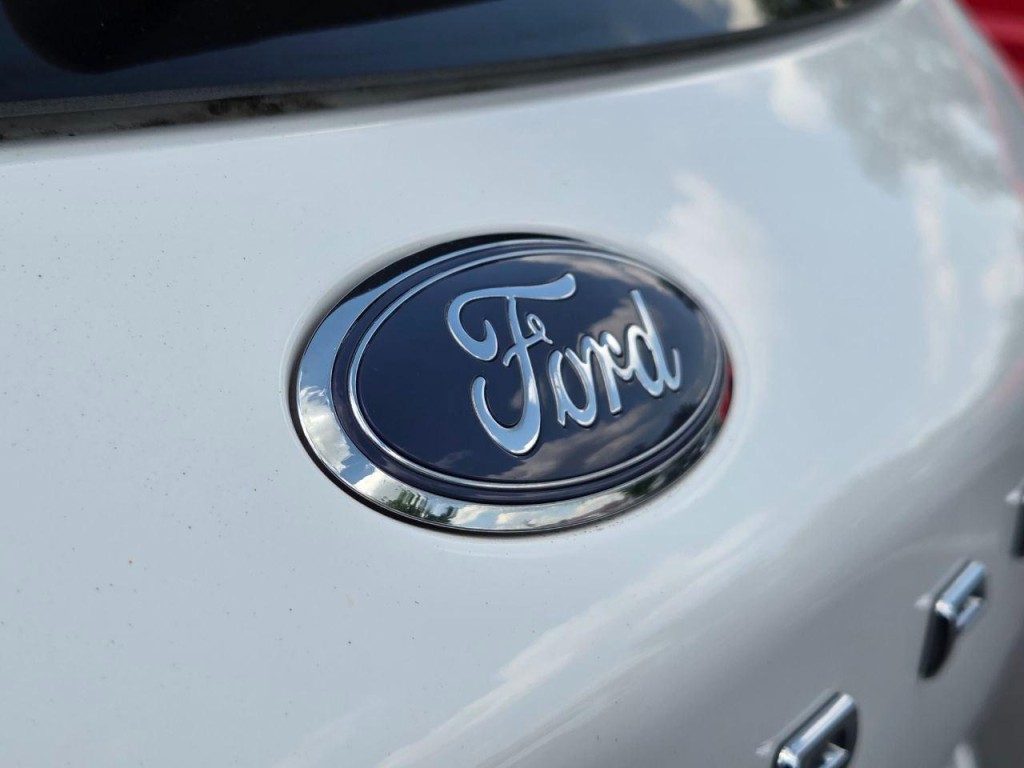2021 Ford Escape Image 9