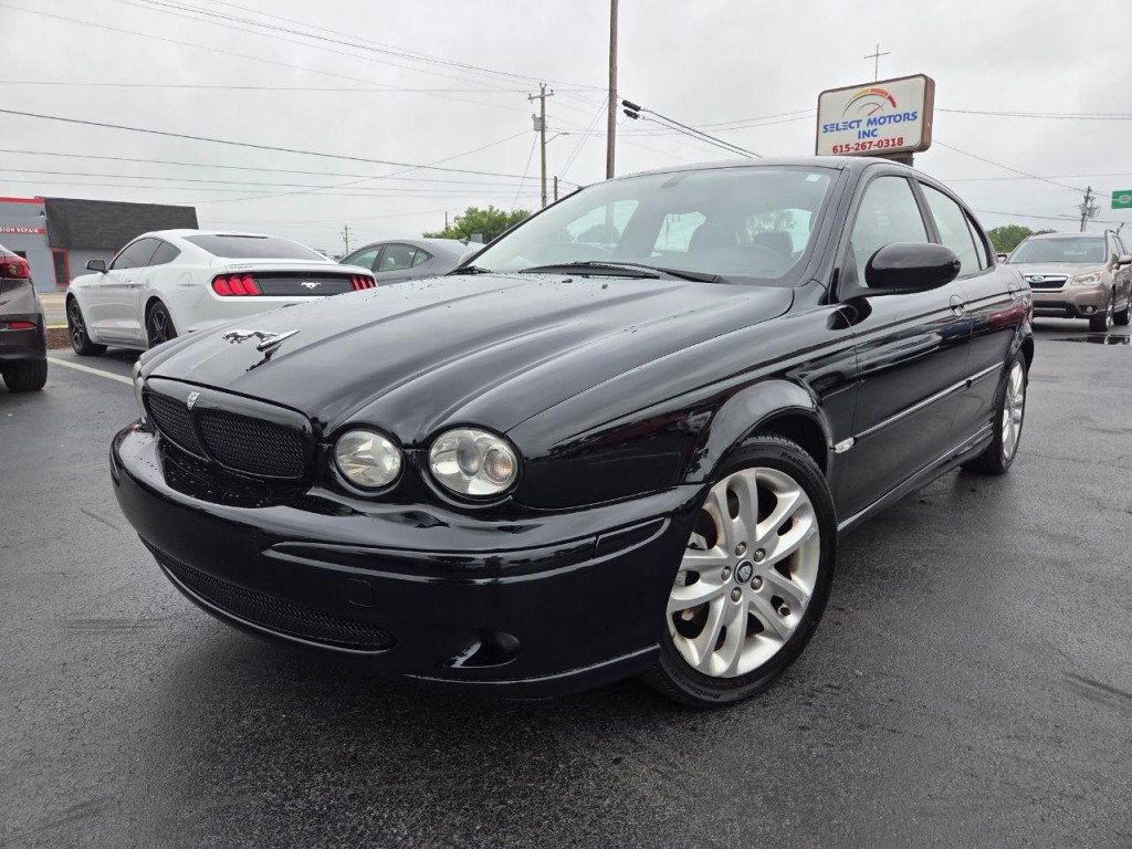 2005 Jaguar X-TYPE Image 2