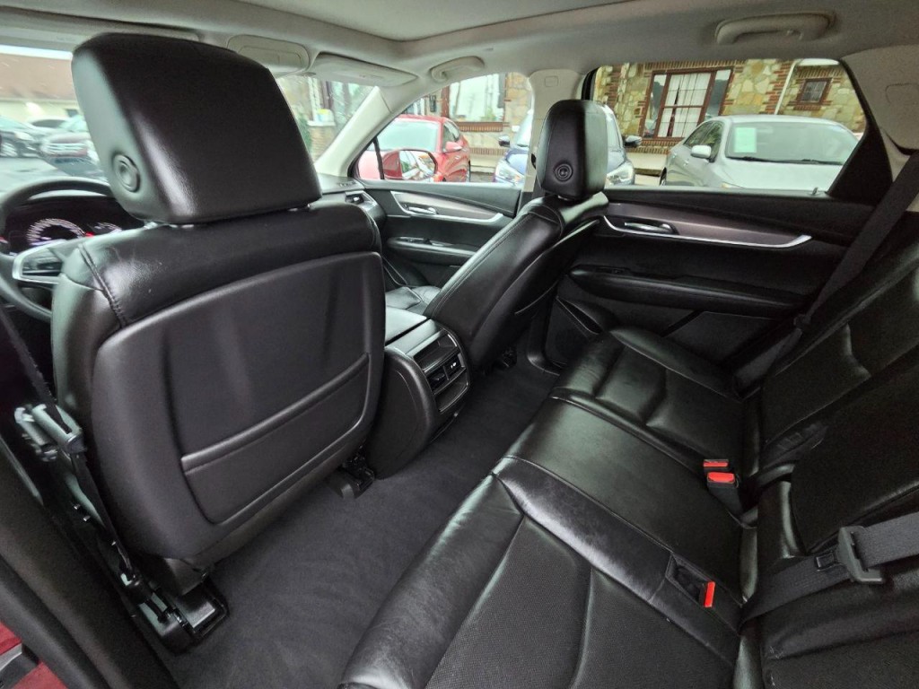 2017 Cadillac XT5 Image 13