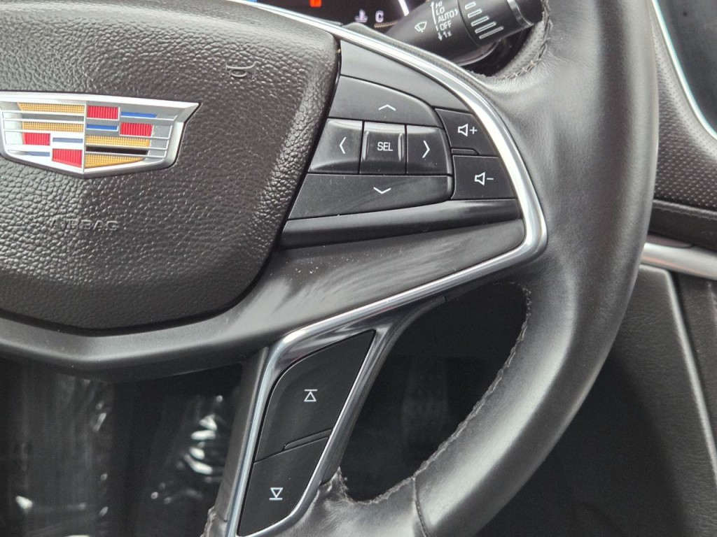 2017 Cadillac XT5 Image 25