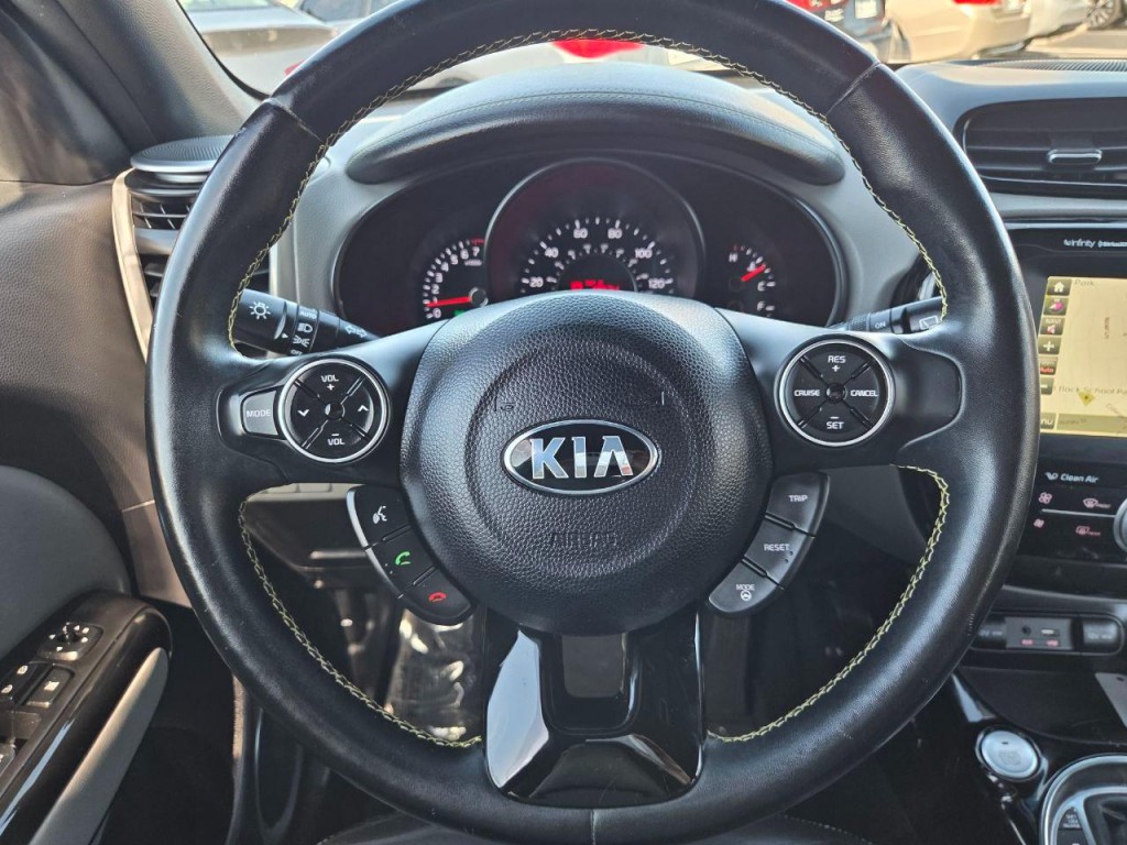 2015 Kia Soul Image 25