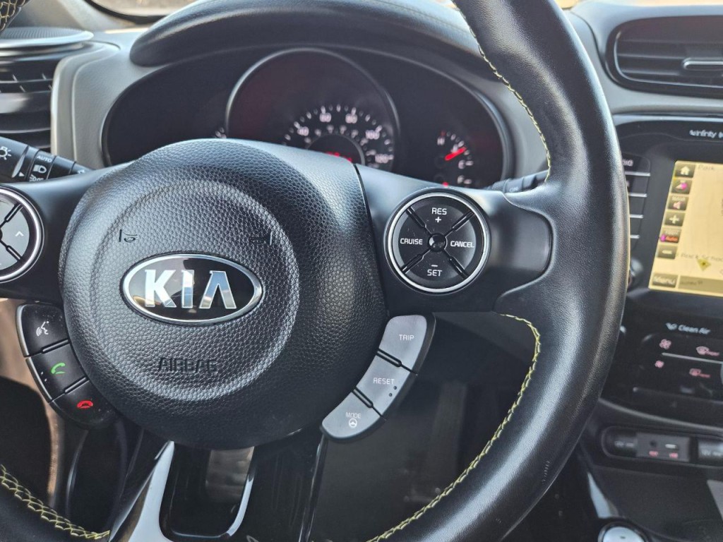 2015 Kia Soul Image 27
