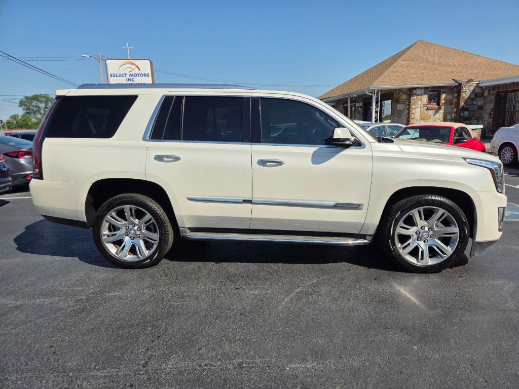 2015 Cadillac Escalade Image 6