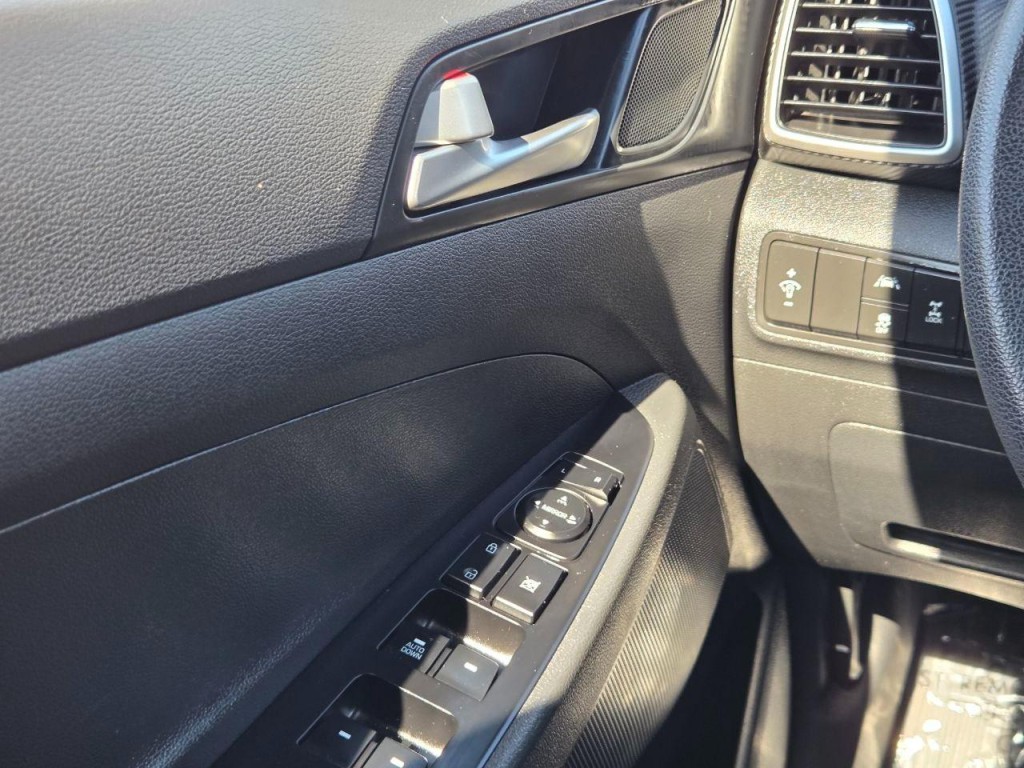 2019 Hyundai Tucson Image 28