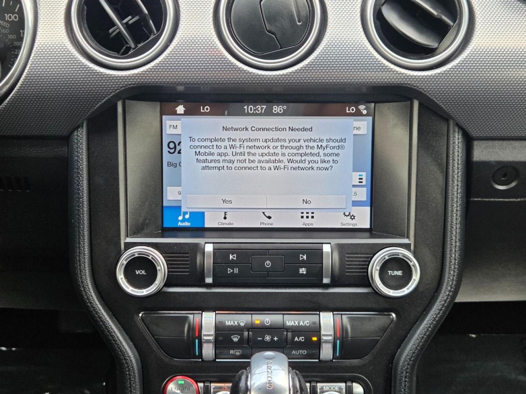 2019 Ford Mustang Image 17