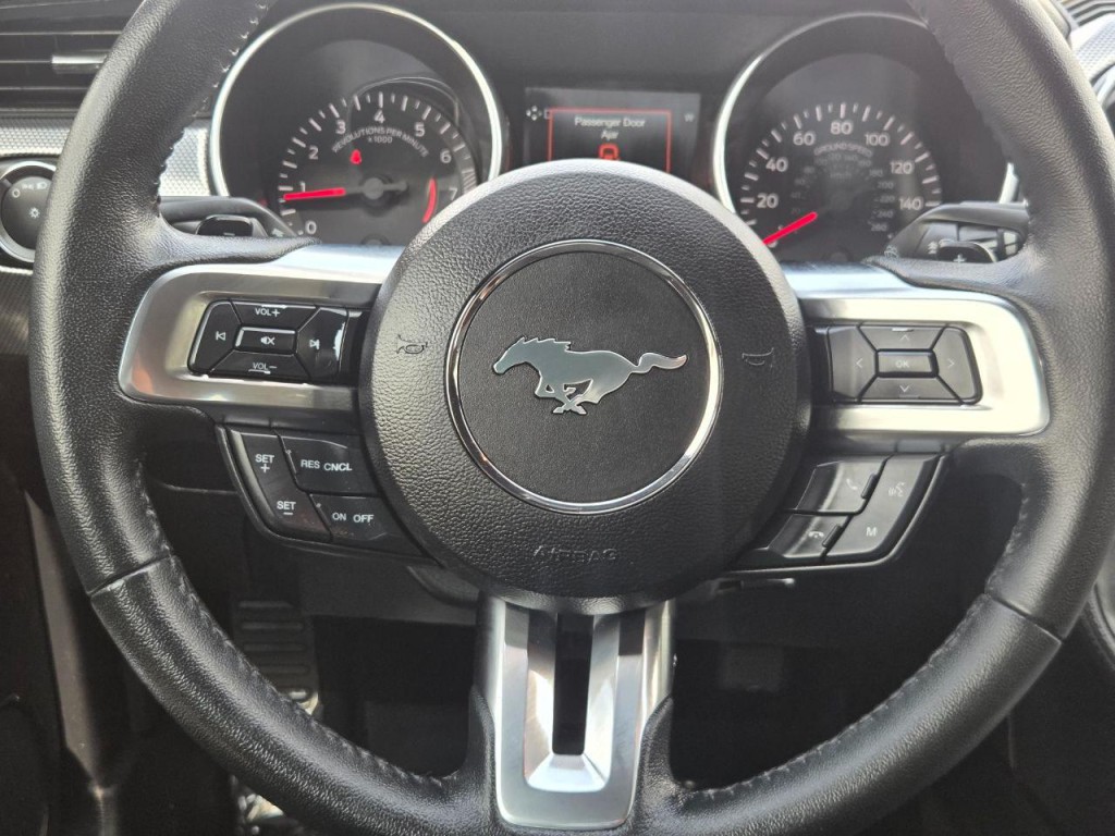 2019 Ford Mustang Image 19