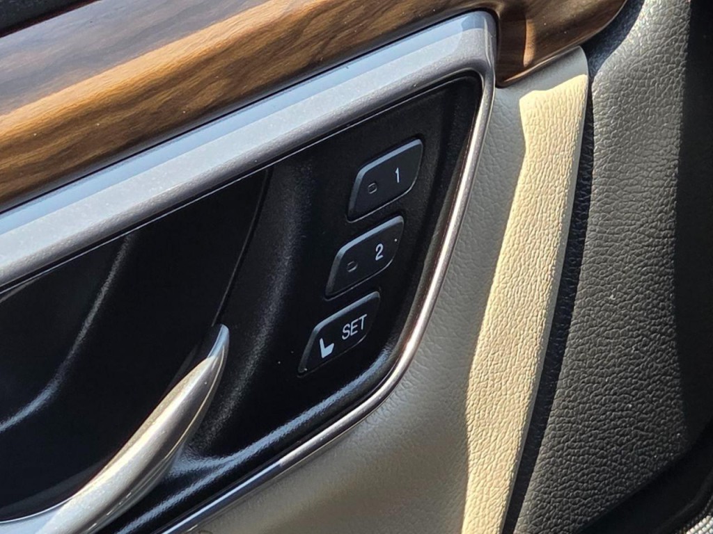 2017 Honda CR-V Image 32