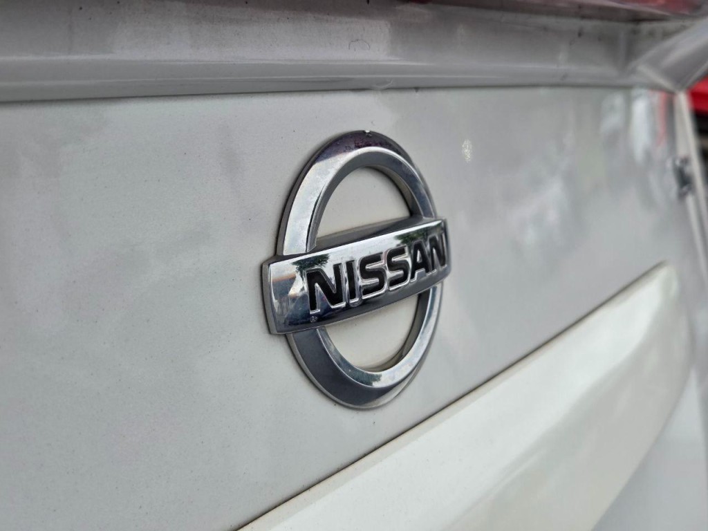 2012 Nissan Sentra Image 9