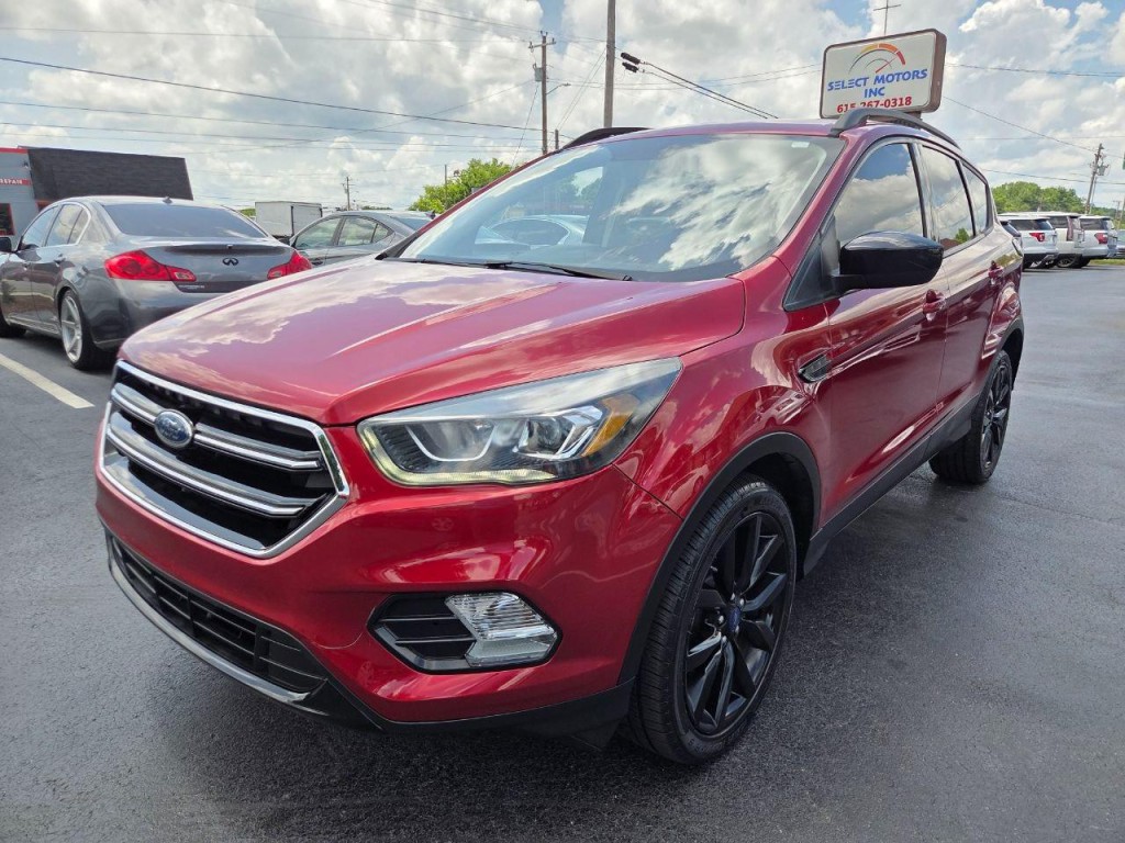 2018 Ford Escape Image 2