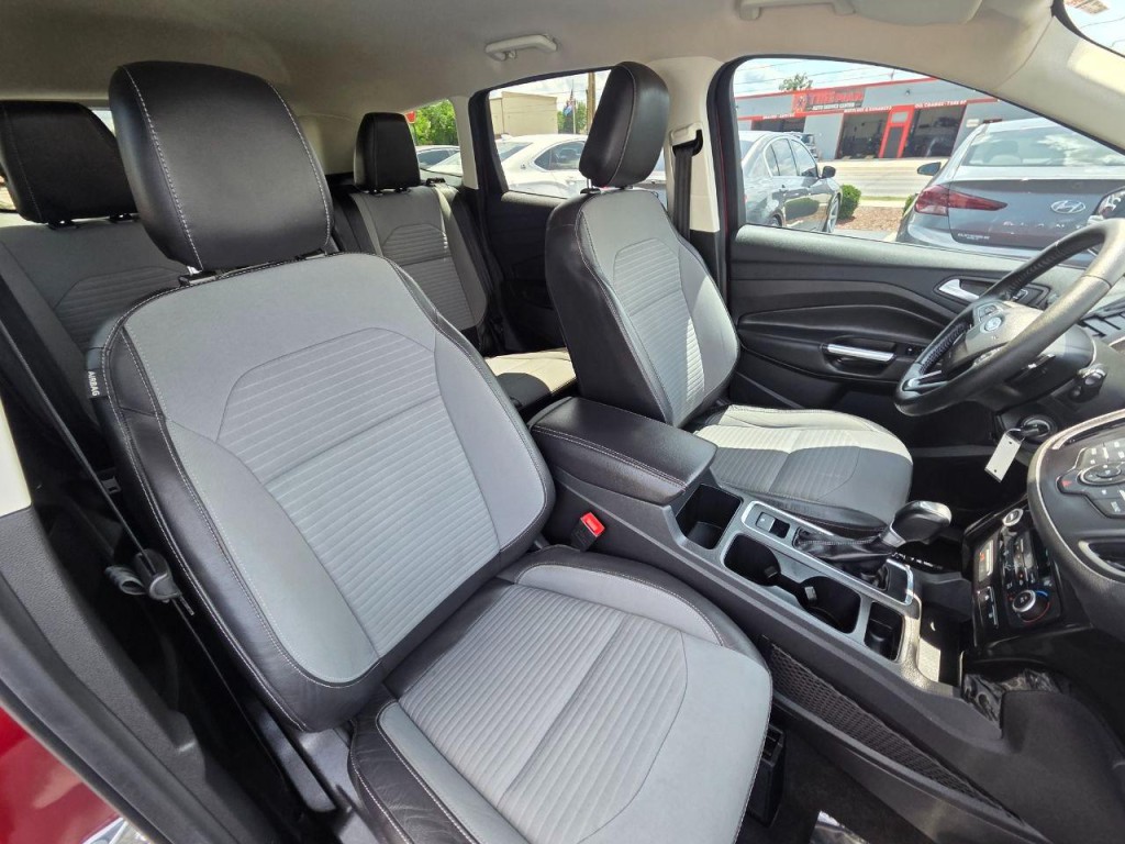 2018 Ford Escape Image 19
