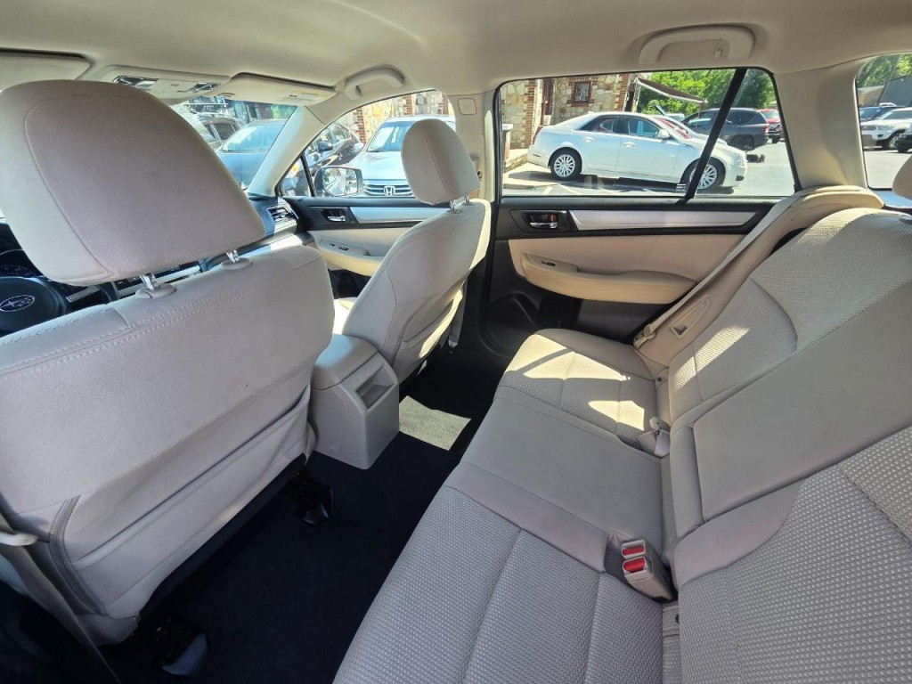 2017 Subaru Outback Image 14