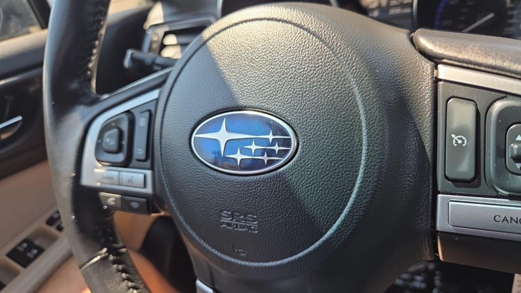 2017 Subaru Outback Image 28