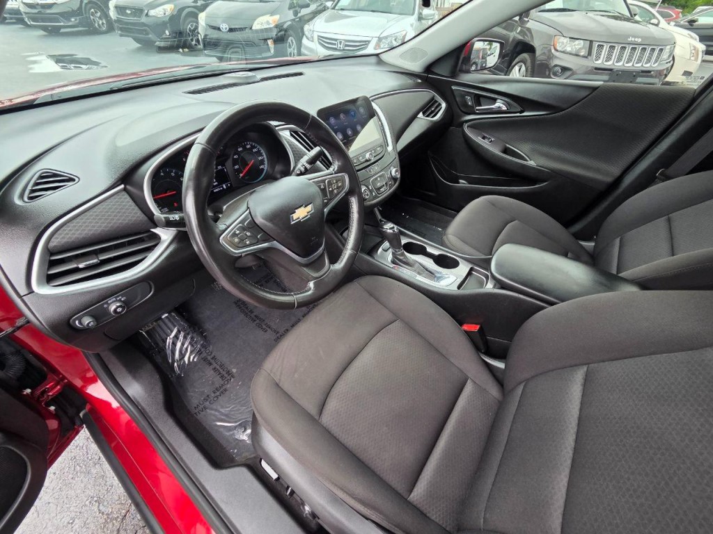 2020 Chevrolet Malibu Image 13