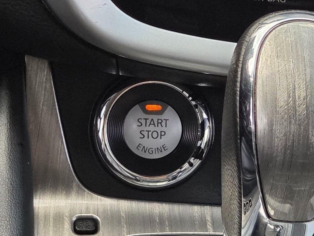 2017 Nissan Murano Image 22