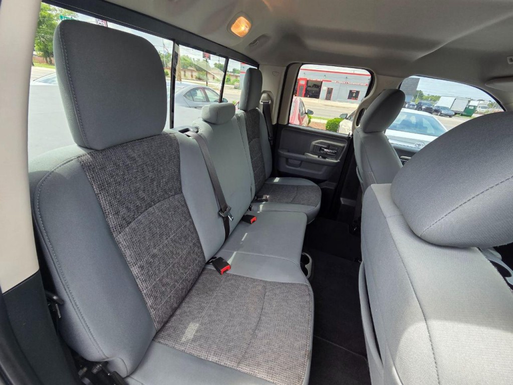 2018 RAM 1500 Image 17