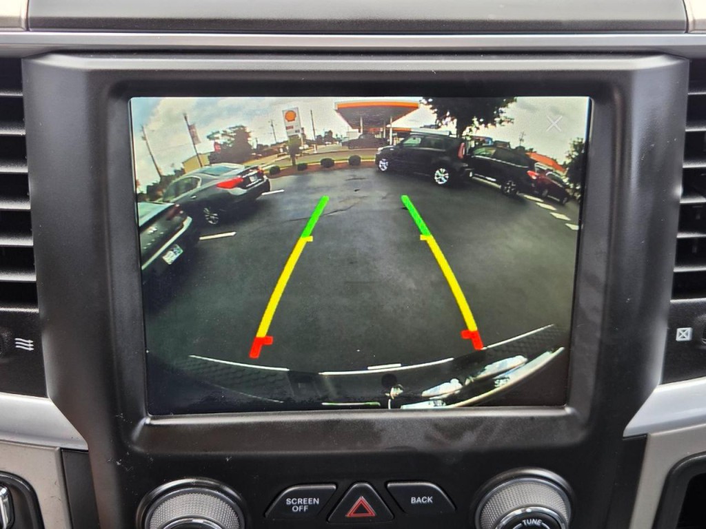 2018 RAM 1500 Image 32