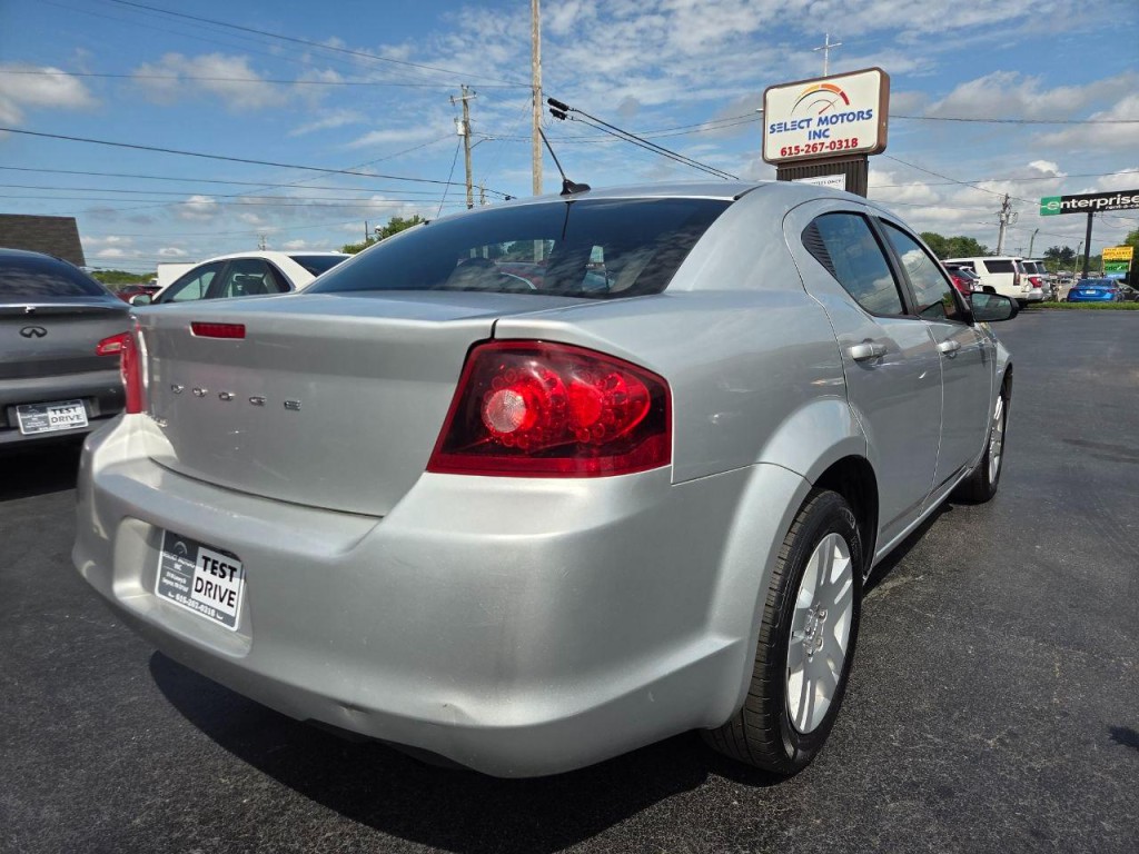 2012 Dodge Avenger Image 5