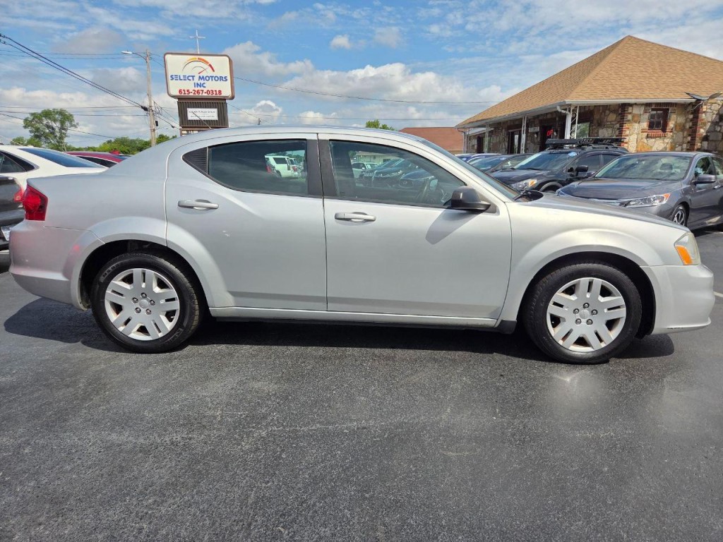 2012 Dodge Avenger Image 6