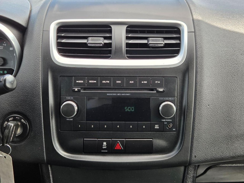 2012 Dodge Avenger Image 17