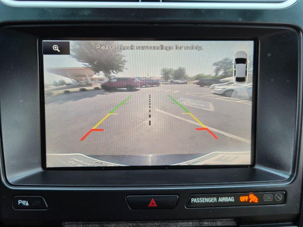 2016 Ford Explorer Image 36